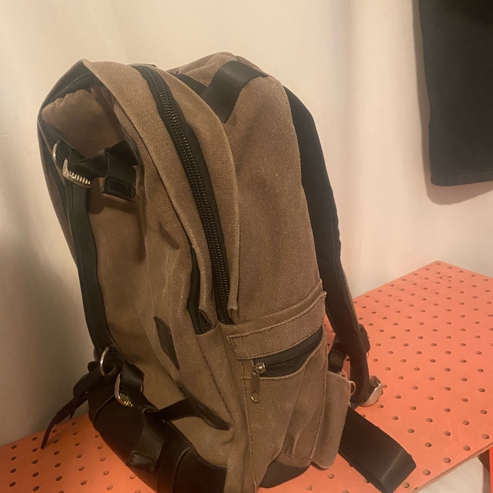 Dusroc Backpack - Picture 5 of 6
